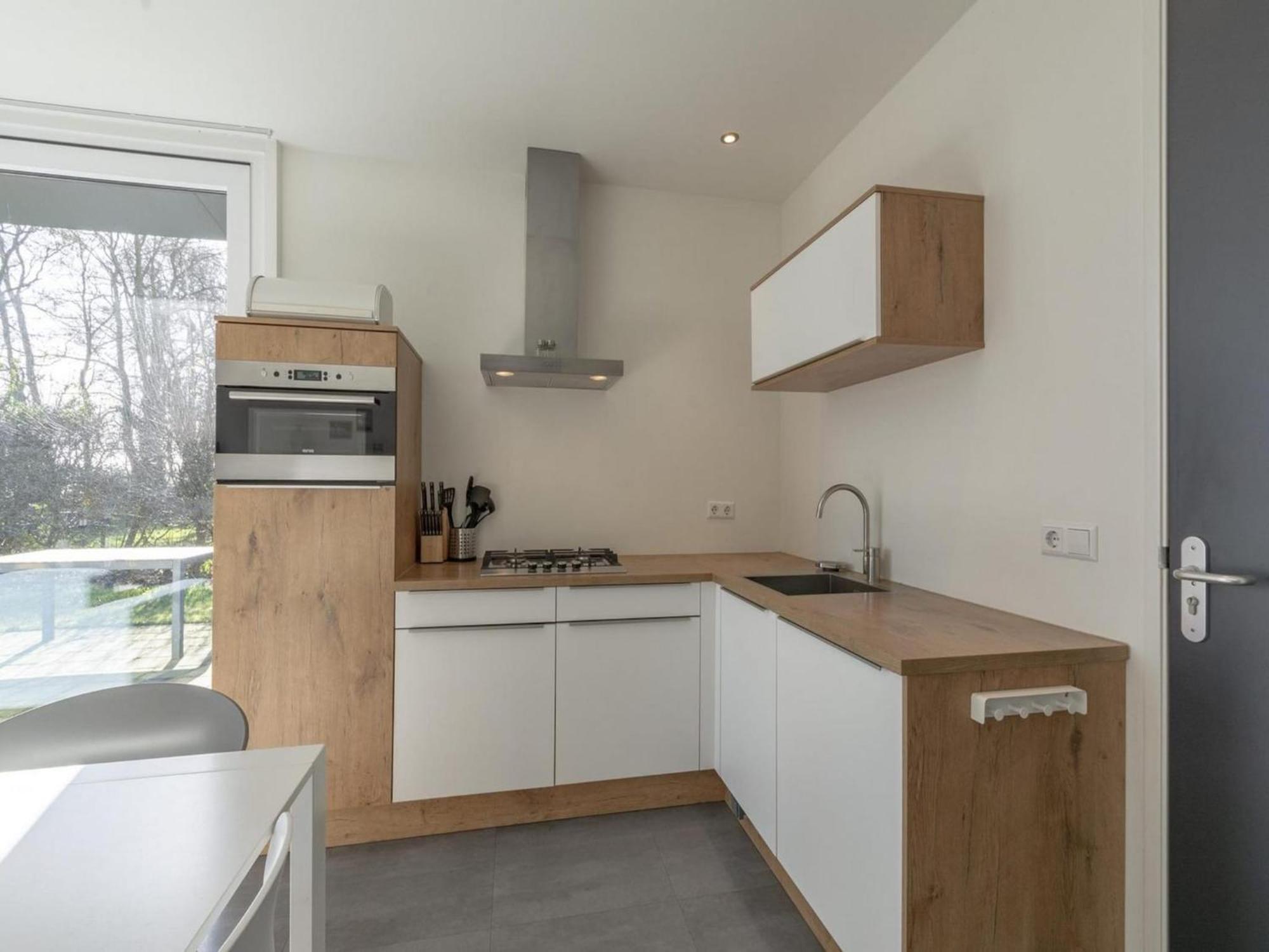 Beautiful Holiday Home With Spacious Garden Sint Maartensvlotbrug Exteriör bild